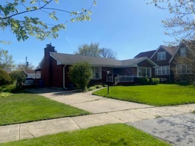 212 Country Club Road, Chicago Heights, IL 60411