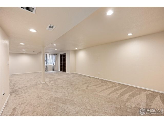 1195 W 50th St, Loveland, CO 80538