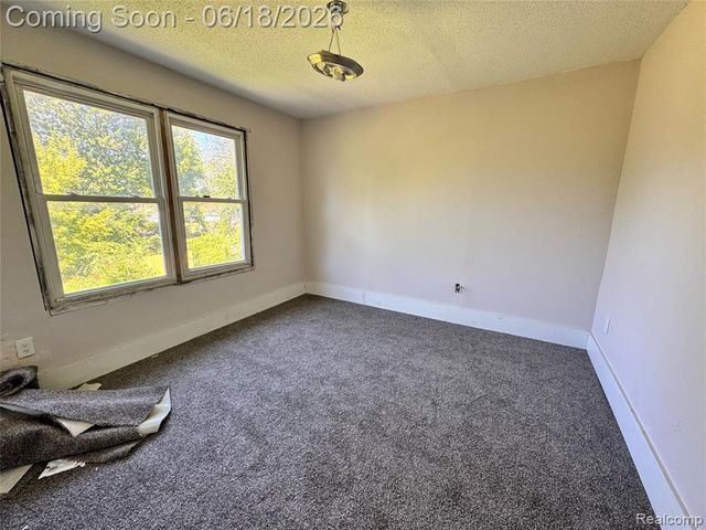5131 Saint Clair Street, Detroit, MI 48213