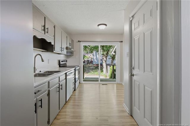 905 Bucknell Road, Fayetteville, NC 28311