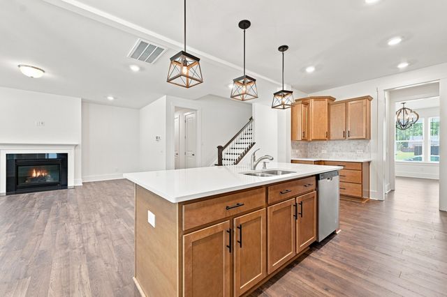 1315 Homecoming Boulevard, Ravenel, SC 29470