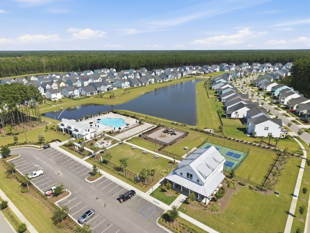 1315 Homecoming Boulevard, Ravenel, SC 29470