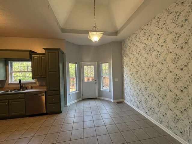 127 Iroquois Dr, White House, TN 37188