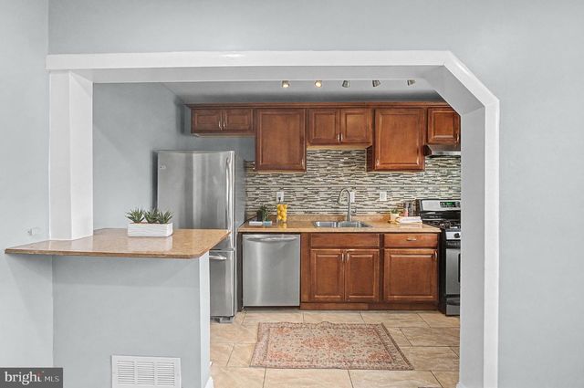 1613 S ELLAMONT ST, Baltimore, MD 21230