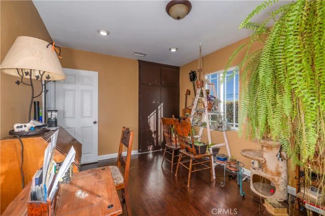 1442 S Van Ness, Santa Ana, CA 92707