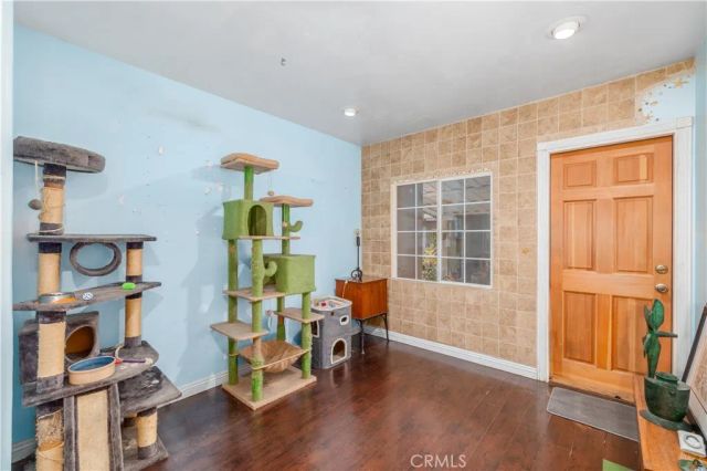 1442 S Van Ness, Santa Ana, CA 92707