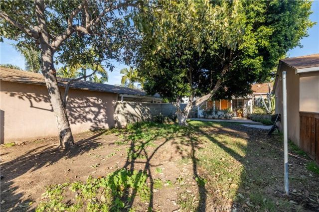 1442 S Van Ness, Santa Ana, CA 92707