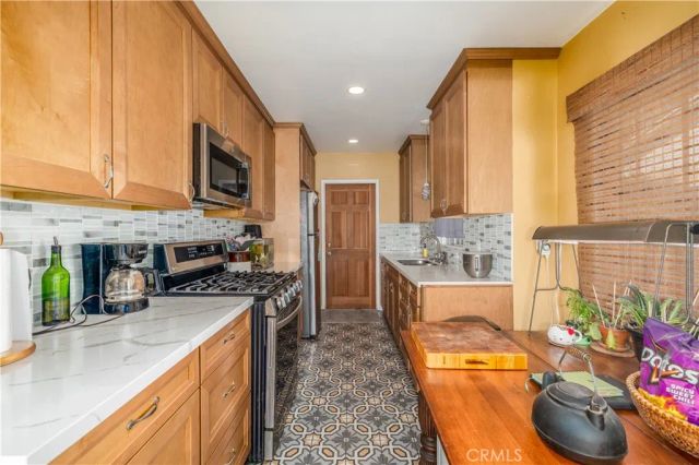 1442 S Van Ness, Santa Ana, CA 92707