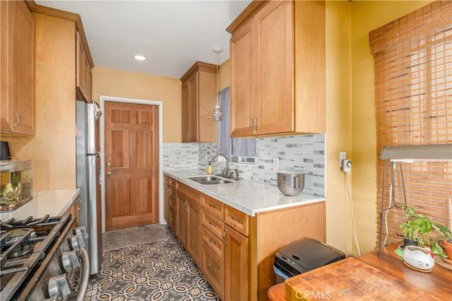 1442 S Van Ness, Santa Ana, CA 92707