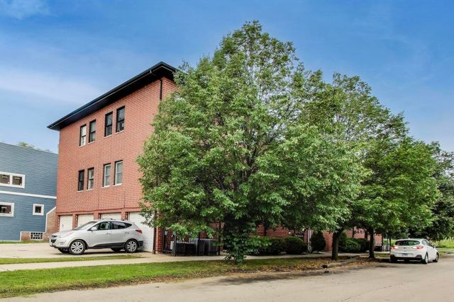 1431 W 108th Street C, Chicago, IL 60643