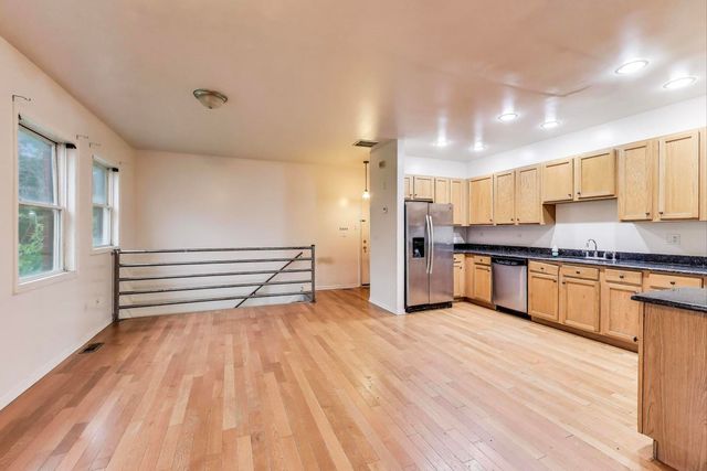 1431 W 108th Street C, Chicago, IL 60643