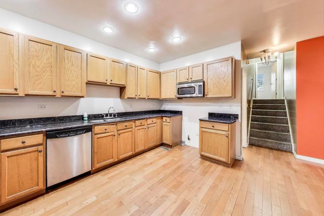 1431 W 108th Street C, Chicago, IL 60643