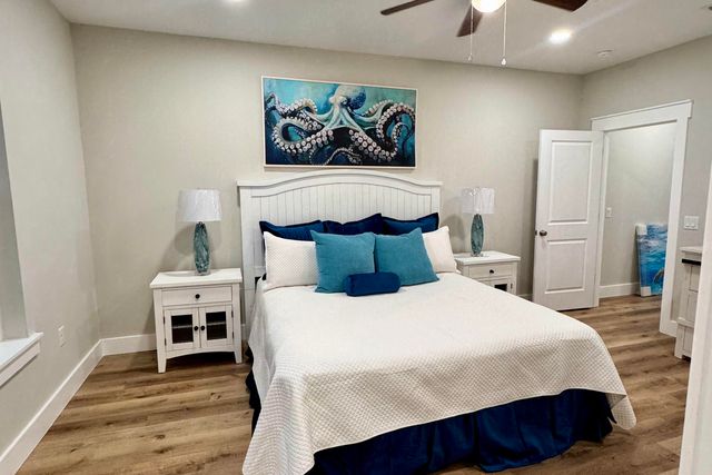 2626 Allison Avenue A, Panama City Beach, FL 32408