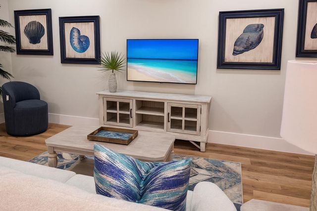 2626 Allison Avenue A, Panama City Beach, FL 32408