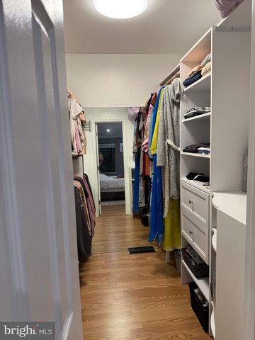 6074 MAYFAIR DR, Harrisburg, PA 17112