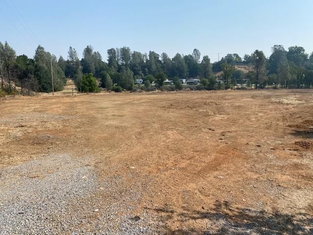 499 Twin View Boulevard, Redding, CA 96003