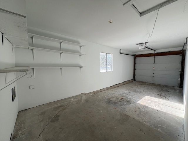 7030 Barrington Court 204, Woodridge, IL 60517