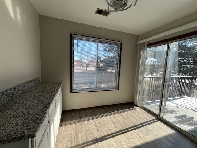 7030 Barrington Court 204, Woodridge, IL 60517