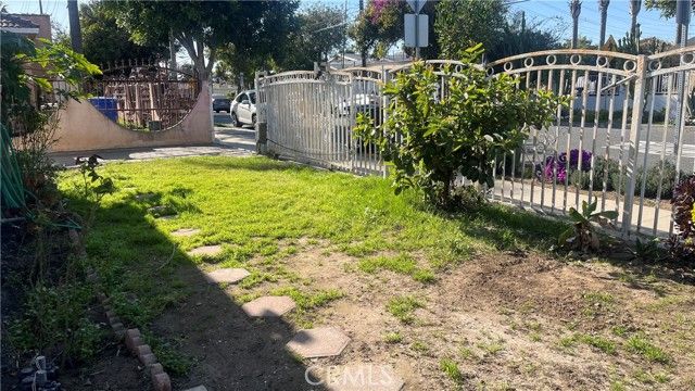 2220 Delaware A, Santa Monica, CA 90404