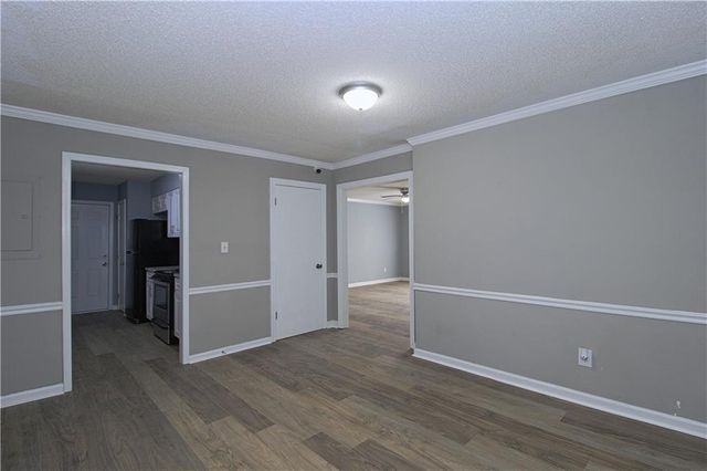 122 Rue Fontaine, Lithonia, GA 30038