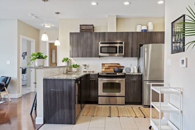 11 West Broadway 310, Boston, MA 02127