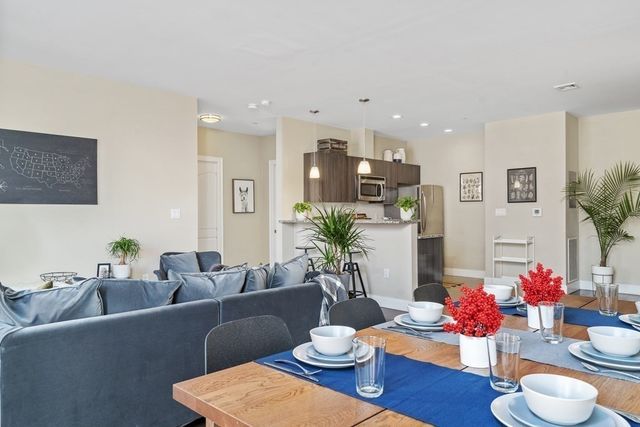 11 West Broadway 310, Boston, MA 02127