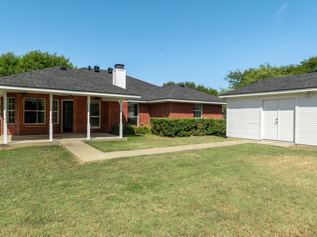 12187 Rolling Oaks Drive, Whitney, TX 76692