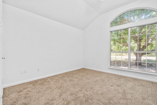 12187 Rolling Oaks Drive, Whitney, TX 76692