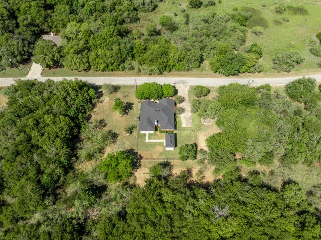 12187 Rolling Oaks Drive, Whitney, TX 76692