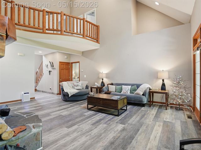 5790 Roberts Road, Cottrellville Township, MI 48039