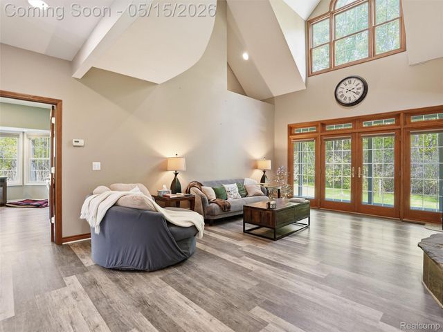 5790 Roberts Road, Cottrellville Township, MI 48039