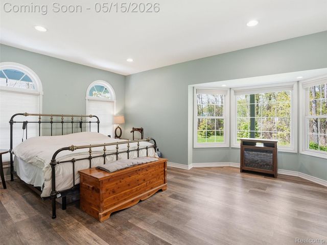 5790 Roberts Road, Cottrellville Township, MI 48039