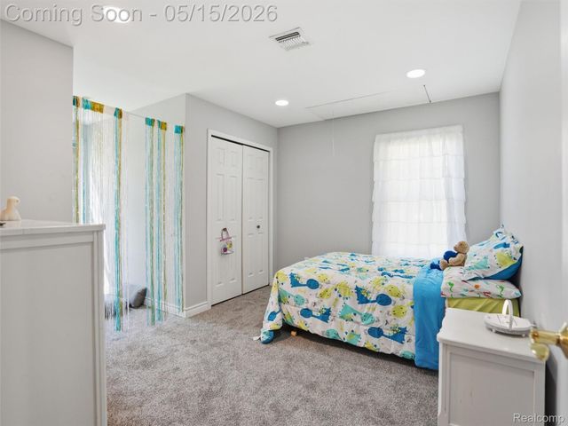 5790 Roberts Road, Cottrellville Township, MI 48039