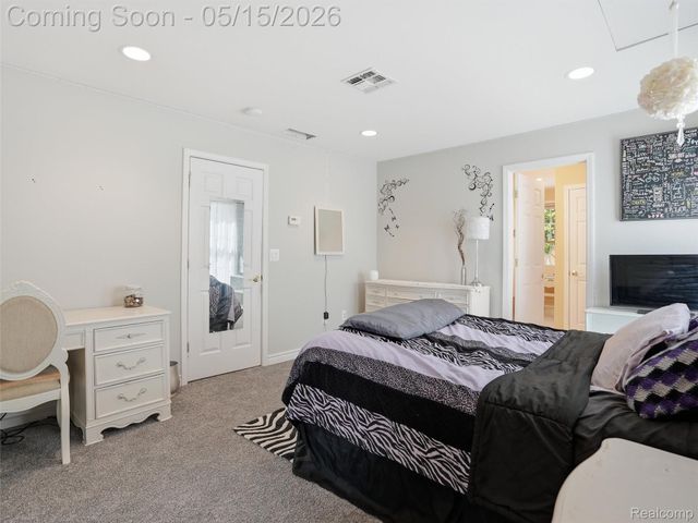 5790 Roberts Road, Cottrellville Township, MI 48039