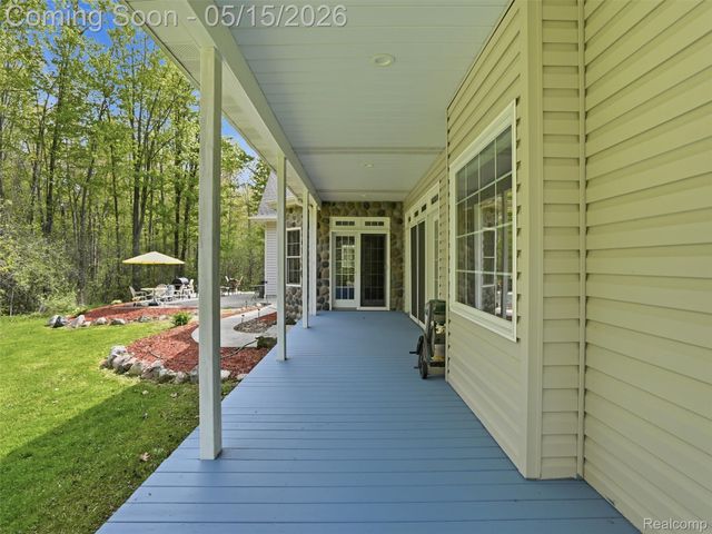 5790 Roberts Road, Cottrellville Township, MI 48039