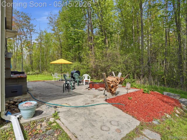 5790 Roberts Road, Cottrellville Township, MI 48039