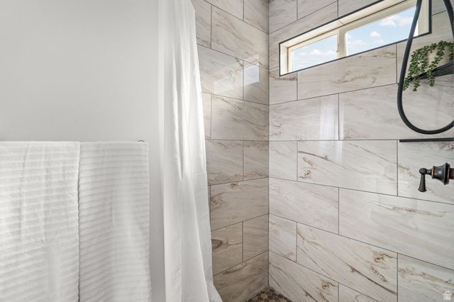 485 N 800 E, Washington, UT 84780