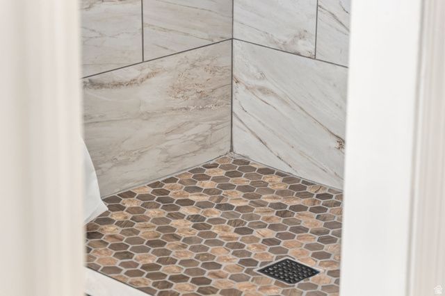 485 N 800 E, Washington, UT 84780