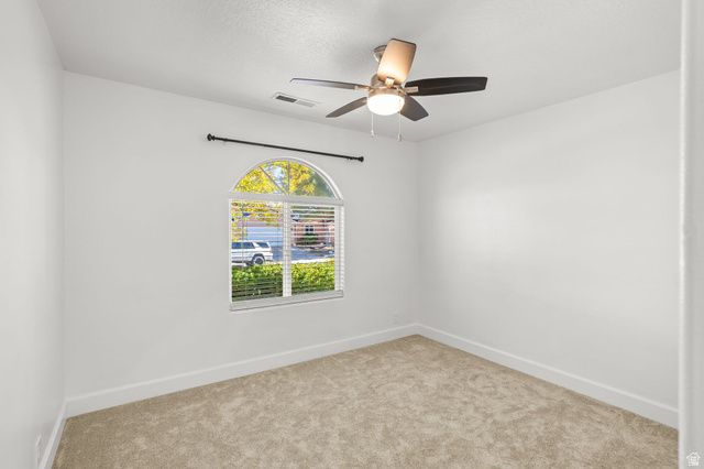 485 N 800 E, Washington, UT 84780