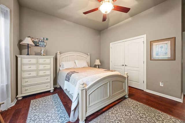 5339 E Wyman Road, Fayetteville, AR 72701