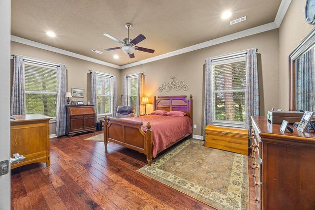 5339 E Wyman Road, Fayetteville, AR 72701
