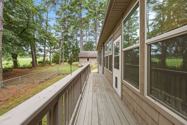 5339 E Wyman Road, Fayetteville, AR 72701