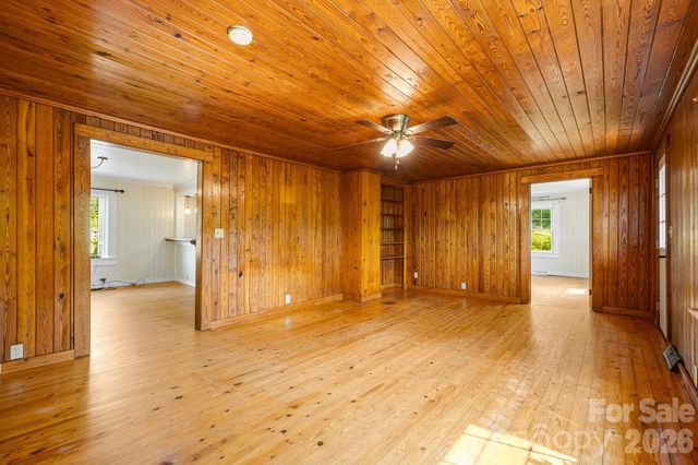 111 Bible School Road, Lake Lure, NC 28746