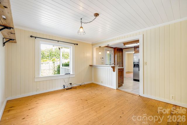 111 Bible School Road, Lake Lure, NC 28746