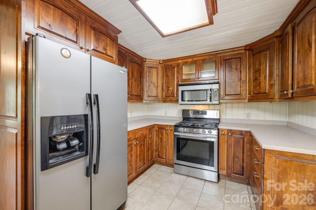111 Bible School Road, Lake Lure, NC 28746