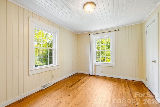 111 Bible School Road, Lake Lure, NC 28746