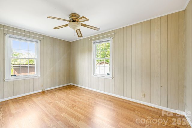 111 Bible School Road, Lake Lure, NC 28746