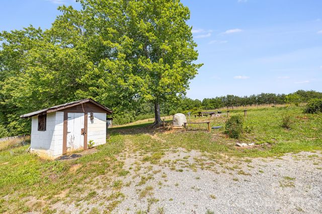 111 Bible School Road, Lake Lure, NC 28746