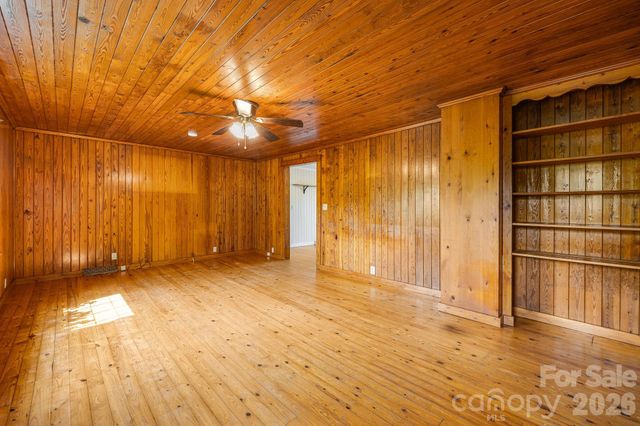 111 Bible School Road, Lake Lure, NC 28746