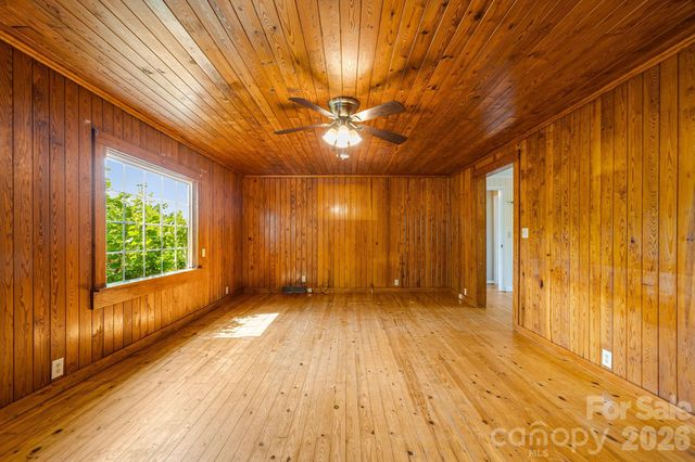 111 Bible School Road, Lake Lure, NC 28746